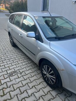 Prodám Ford focus mk2 85kw benzin - 6