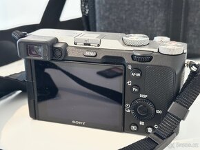 Sony A7C stříbrný (tělo) s příslušenstvím - v záruce - 6