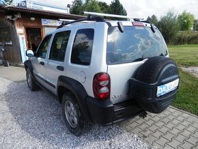 Jeep Cherokee 2.8 CRD Limited - 6