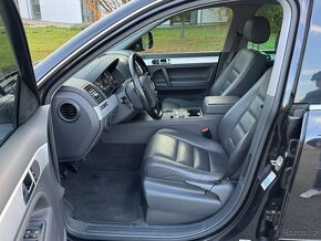 Volkswagen Touareg 3.0TDI 4x4,Automat,Kůže,Navi, Webasto - 6