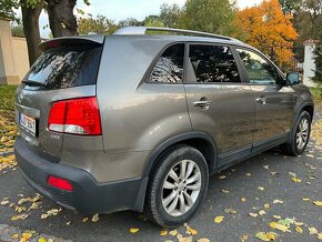 Prodam Kia Sorento 2.2CRDI 4x4 najeto 160tis.km - 6