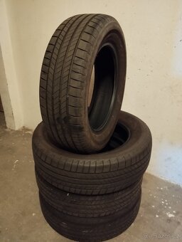 Bridgestone 205/60 R16 - 6