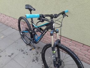 Prodám Specialized FSR Enduro comp 29" vel.M full - 6