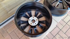 NOVÉ originální ALU kola ŠKODA 5x112 R17 Superb 2,Octavia 3 - 6