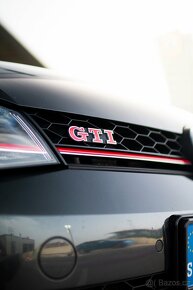 VW GOLF 7 GTI PERFORMANCE - 6