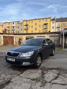 Škoda octavia 1.2 TSI hatchback - hezký stav - 6