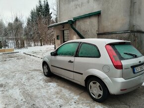 Ford fiesta 1.4 TDCi. 2005 - 6