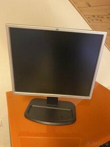 Monitor hp - 6