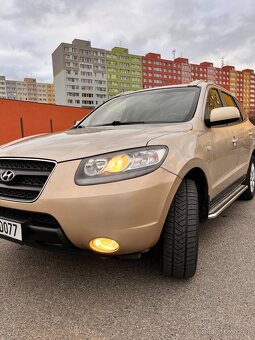 Hyindai Santa Fe 2.2crdi 114kw 4x4 ČR Servis.kn - 6