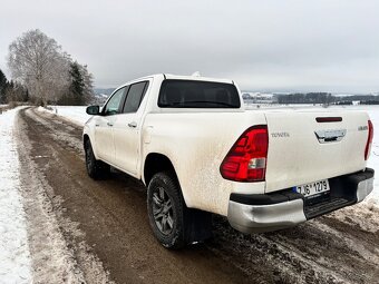 Toyota Hilux Active 2.8DI Automat 3500km - 6