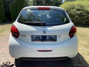 Peugeot 208 1,2i 60kw - 6