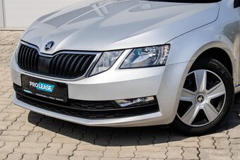 Škoda Octavia Combi 2.0 TDI Ambition DSG 4x4 - 6