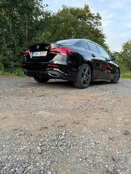 Mercedes benz A200 sedan AMG - 6