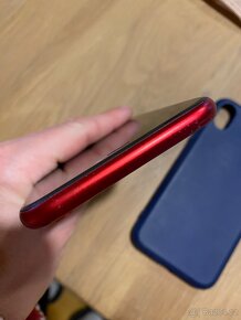 iPhone XR 128gb červený, pěkný stav - 6