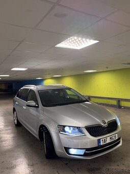 Škoda octavia 3 2 0 tdi DSG - 6