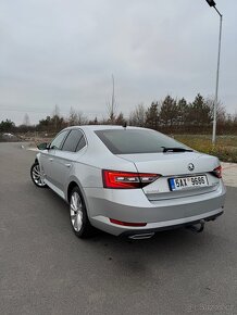 Skoda Superb 2.0 tdi dsg - 6