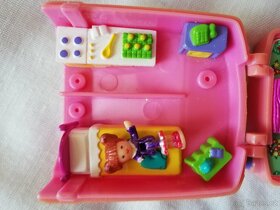 Sada - mini Polly Pocket rozkládací domeček s panenkami - 6