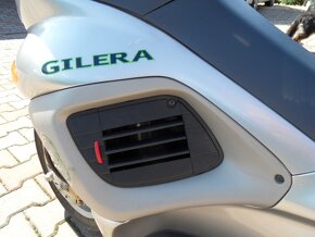 Skútr Piaggio Gilera Runner 50 - 6