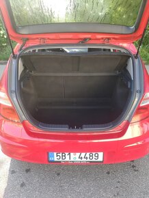 Hyundai i30 1.4 - 6