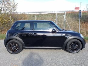 MINI ONE 1.6i BLACK & WHITE. - 6