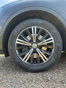 Volkswagen Tiguan 2.0tsi HIGHLINE 12/2017 - 6