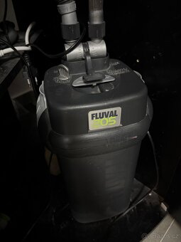 Rohové akvárium se skříňkou FLUVAL SET - 6