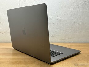 MacBook Pro 16” 2019 CTO /16GB/i7/512GB SSD/Záruka - 6