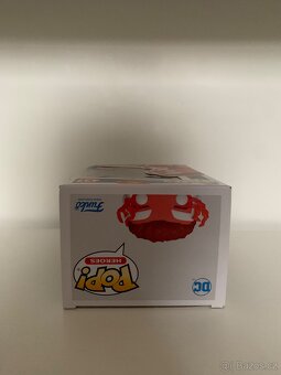 Funko Pop Superman - Superman Red #437 - 6