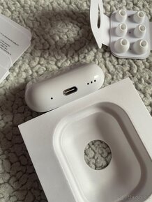 AirPods 2 pro (USB-C) - 6