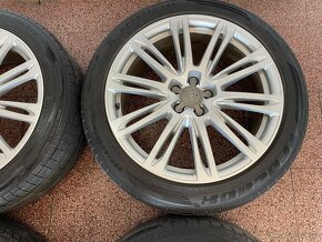 Originální Alu kola Audi 5x112 r20 letní pneu 4mm - - 6