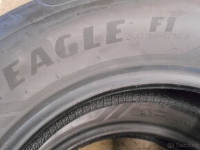 235/65R18 106W - 6