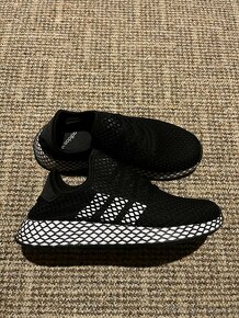 19x Dámské tenisky Adidas Deerupt (2) - 6