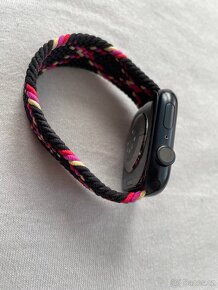 Apple Watch 7 (Midnight Aluminum) - 45 MM - 6