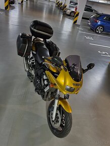 Yamaha FZS 600 Fazer - 6