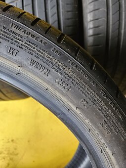 Letní pneu Pirelli 285/35 R21 255/40 R21 - 6