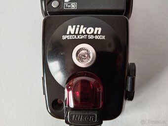 Nikon - Speedlight SB - 80DX - 6