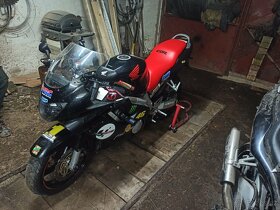 Prodám motocykl Honda Cbr 600 F - 6