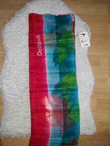 Nový dámský značkový šátek desigual foul polynesia - 6
