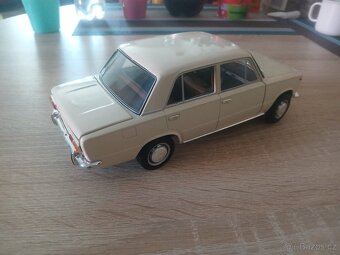 Lada 1200  Vaz 2101 ziguli 1:18  IST - 6