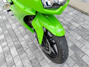 Kawasaki 250 Ninja - 6