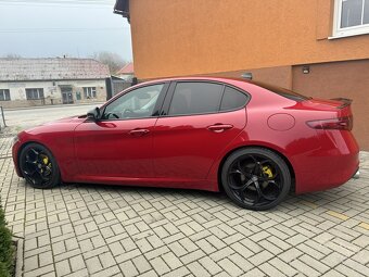 Alfa Romeo Giulia Q4 2.0i 148kW Top - 6