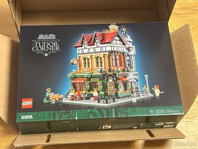 Lego 10350 - Dům na rohu v tudorovském stylu - 6