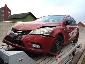 KIA CEED 1,6 crdi 85kW, r.v.2012 - 6