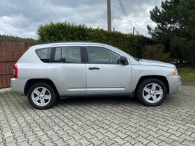 JEEP COMPASS 2,0 TDI LIMITED / 4X4 / 2007 - 6