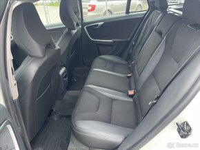 Volvo V60 1,6 D PDC,AUTOMAT,SERVISKA - 6