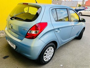 HYUNDAI I 20 1.2 I BENZÍN NAJETO JEN 62 TIS KM - 6