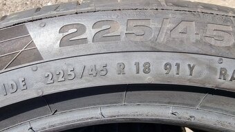 Letní pneu 225/45/18 Continental Run Flat - 6