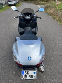 Piaggio MP3 250ie - 6