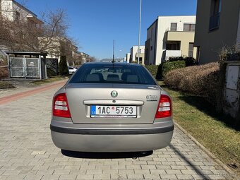 Škoda Octavia 1,6i Tour 2009 ČR Cebia, bez koroze  - 6