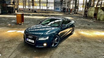 AUDI A5 3,2FSI Coupé manuál 6kvalt - 6